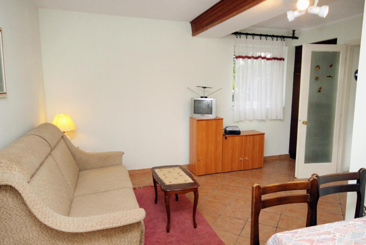 Apartments And Rooms By The Sea Dramalj, Crikvenica - 5519 Esterno foto